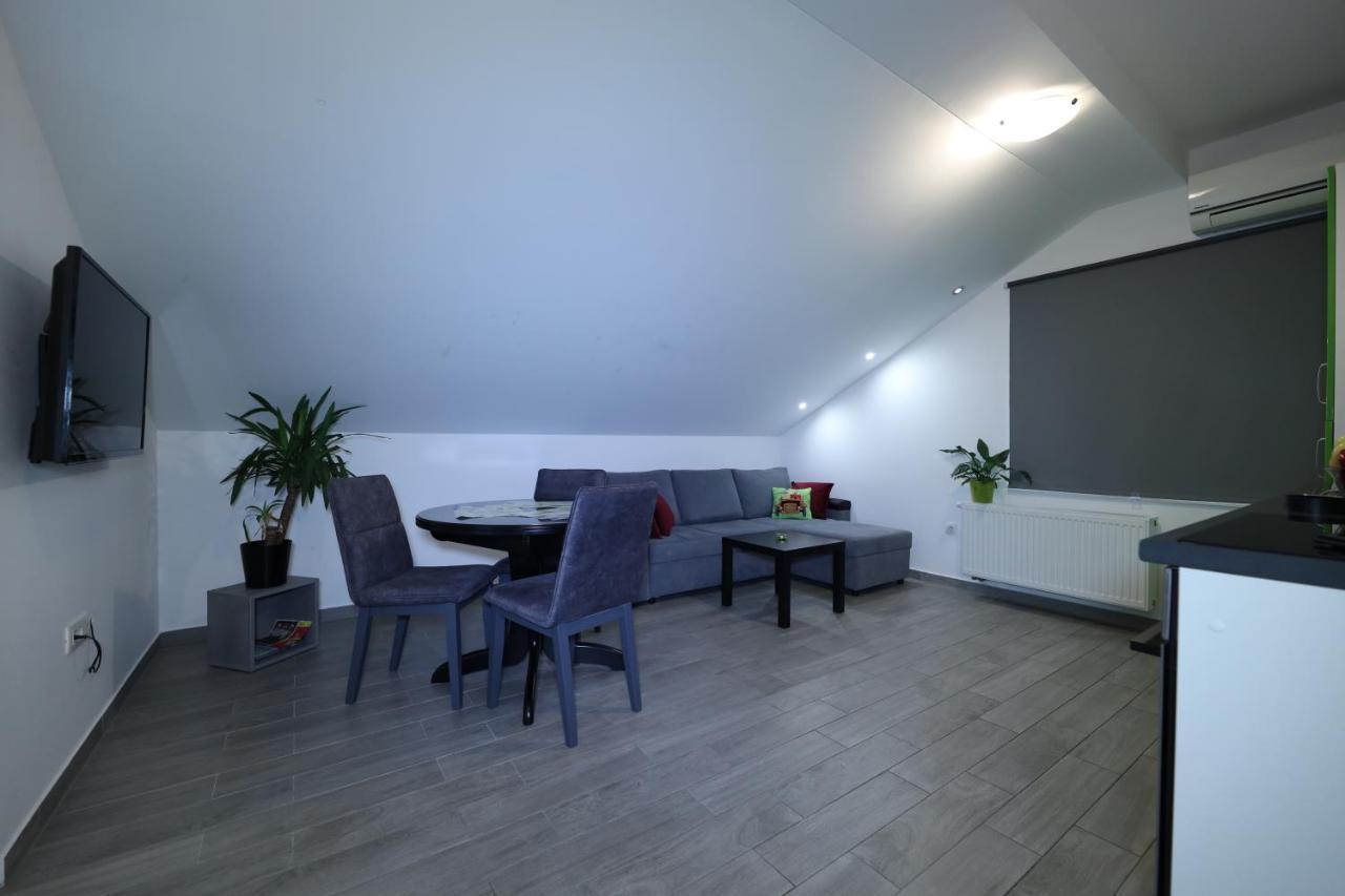 Apartment Cvjetna Rijeka Eksteriør billede