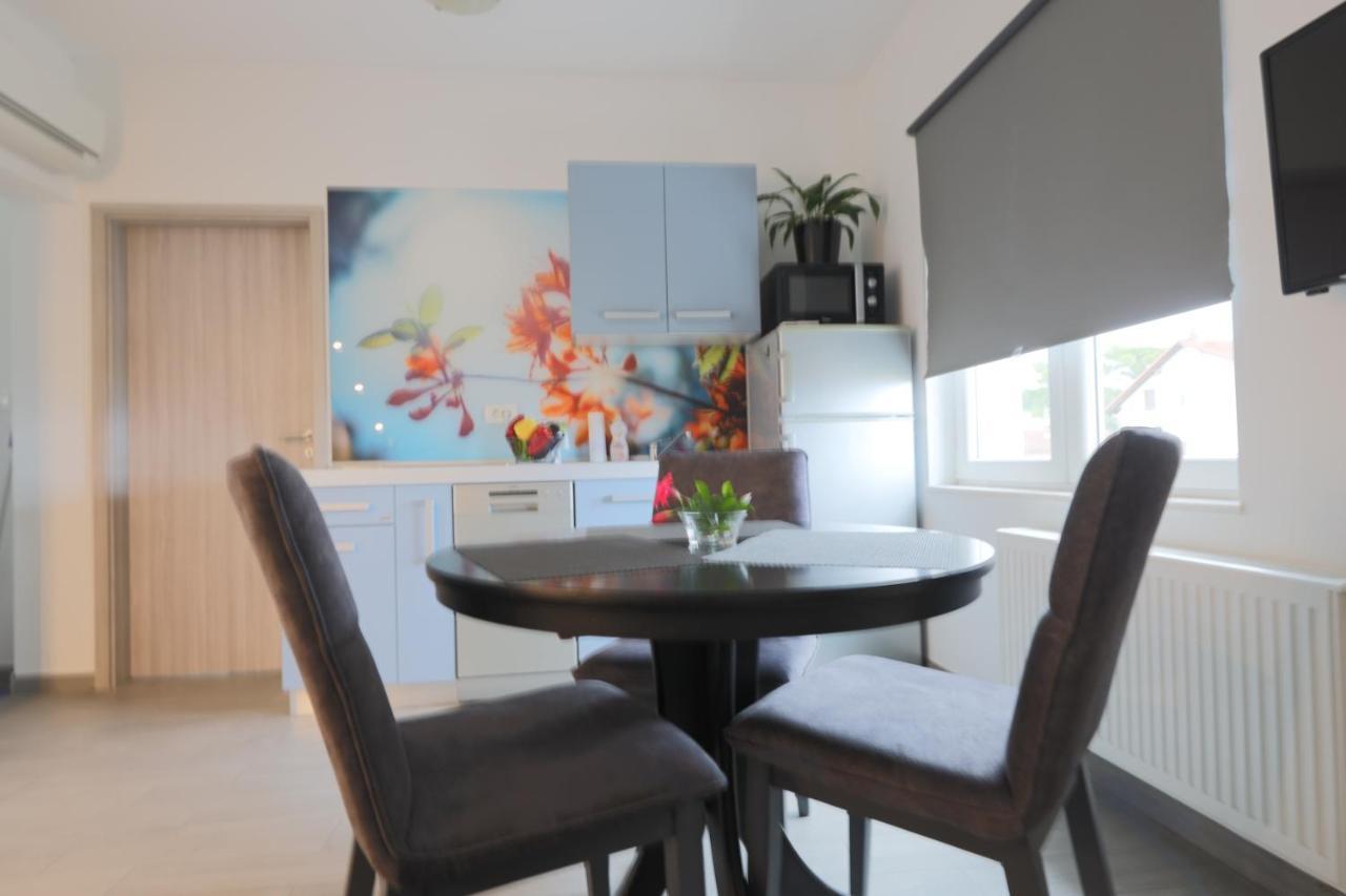 Apartment Cvjetna Rijeka Eksteriør billede